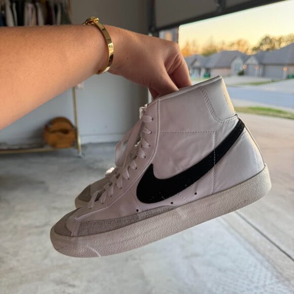 Women’s Nike Blazer Mid ‘77 (SZ 10) - Picture 2 of 5